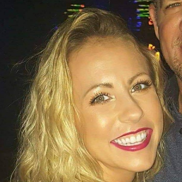 Meet your Posher, Stacia - Picture 1 of 1